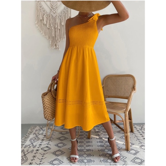 Boho One Shoulder Lace Dress - Picture 3 of 9